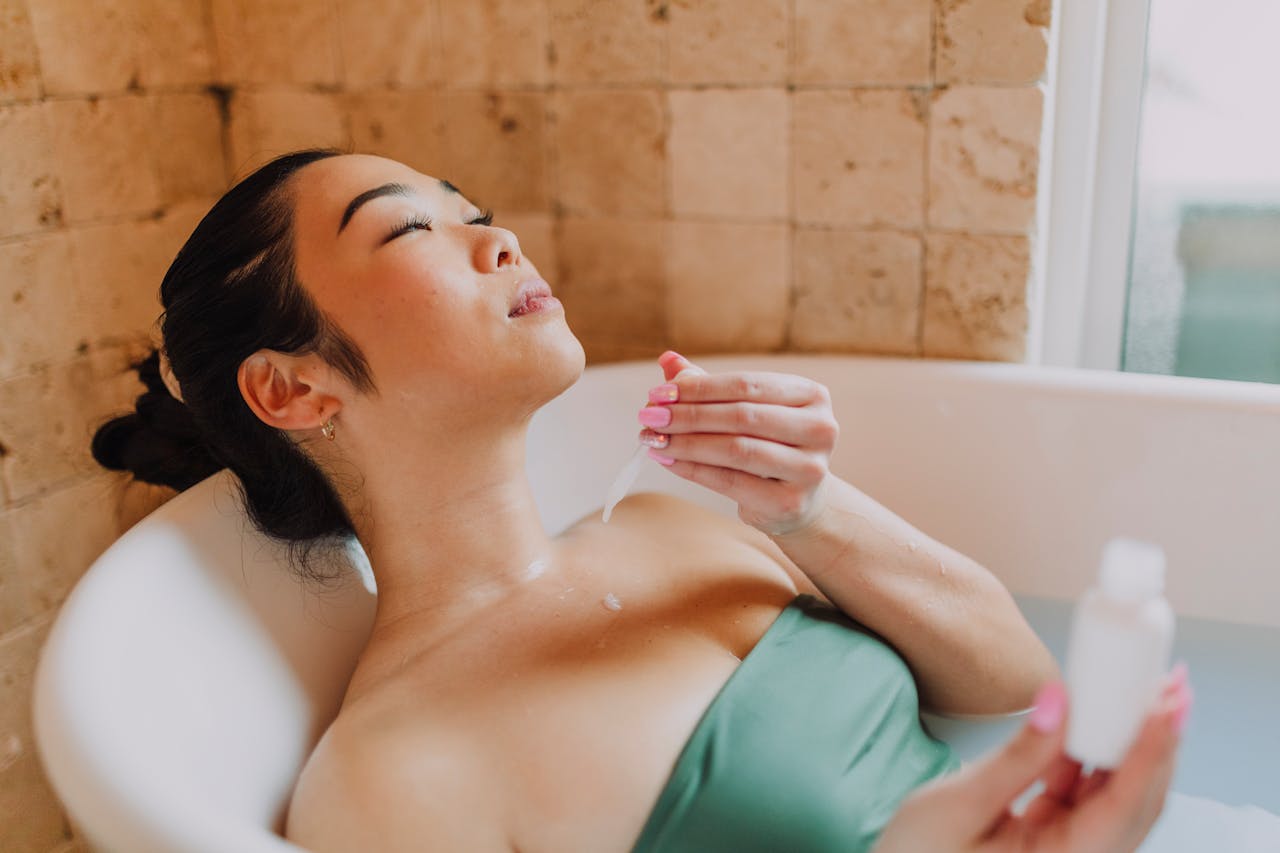 Photo by RDNE Stock project: https://www.pexels.com/photo/healthy-nature-fashion-love