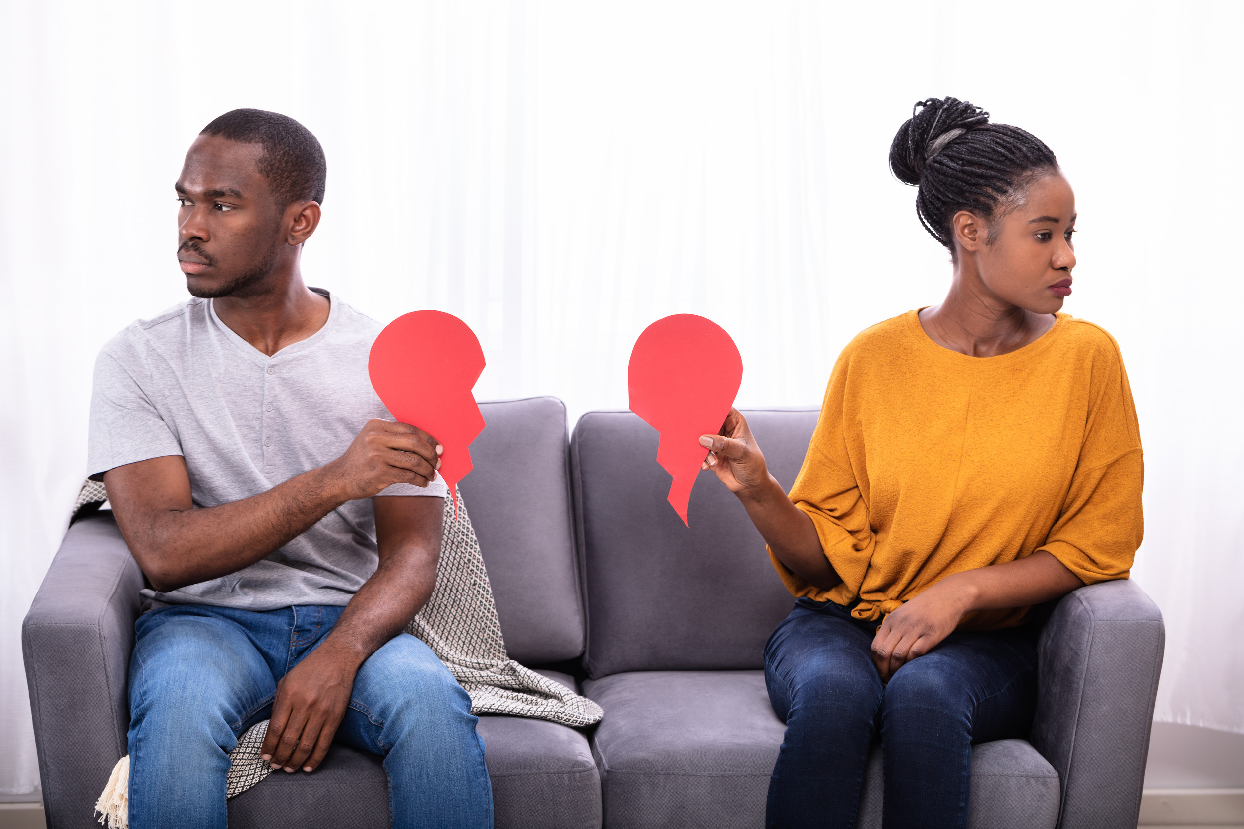 8 Worst Ways to End a Relationship