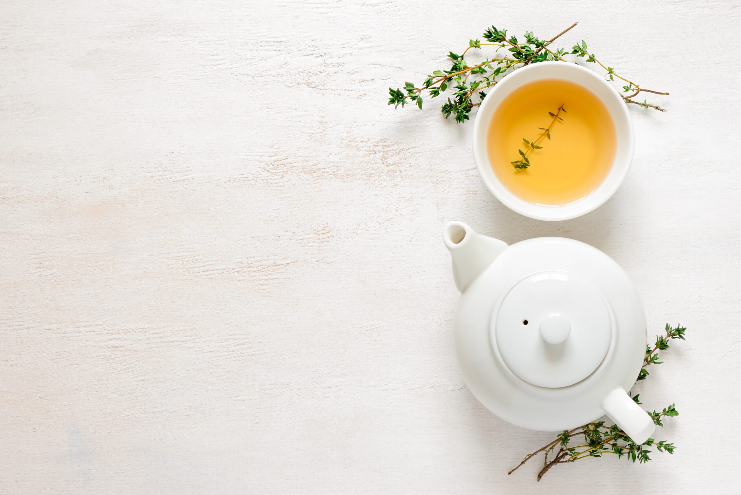 10 Common Tea Garden Plants You Should Avoid for Brewing Tea