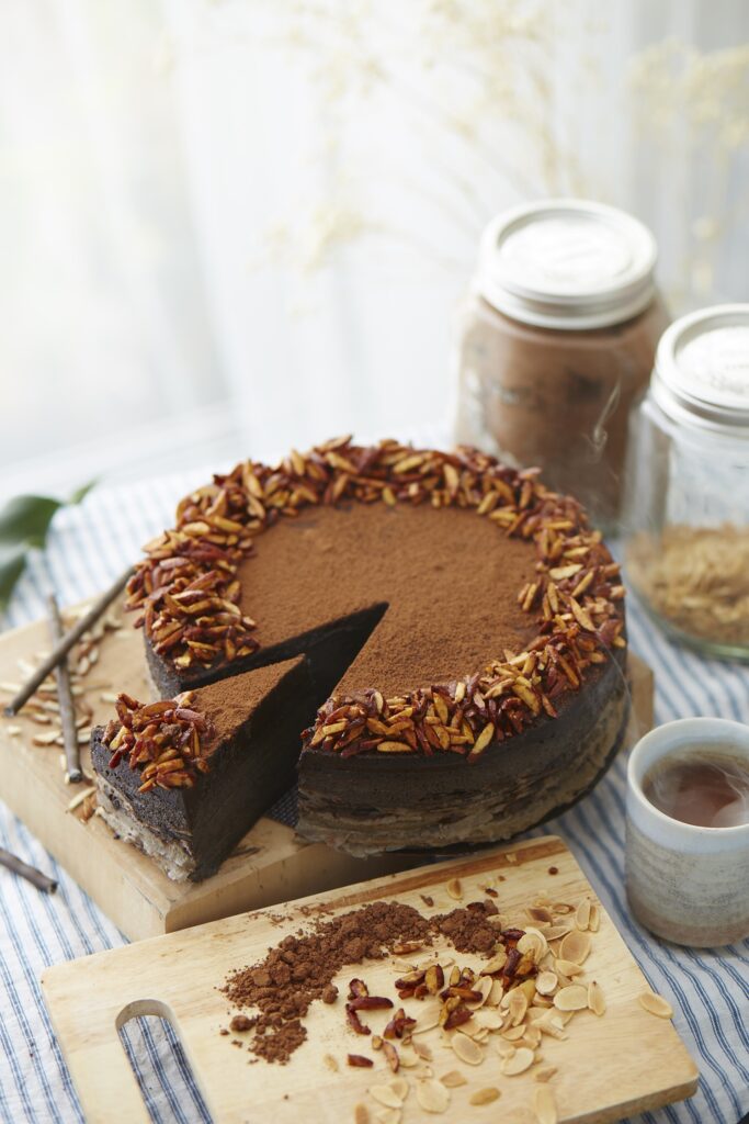Almond cake