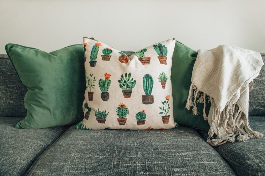 /white-and-green-throw-pillows-