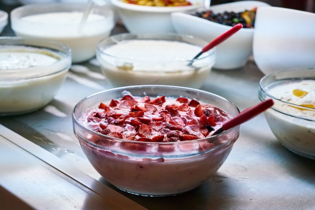 cereals-on-clear-glass-bowl-