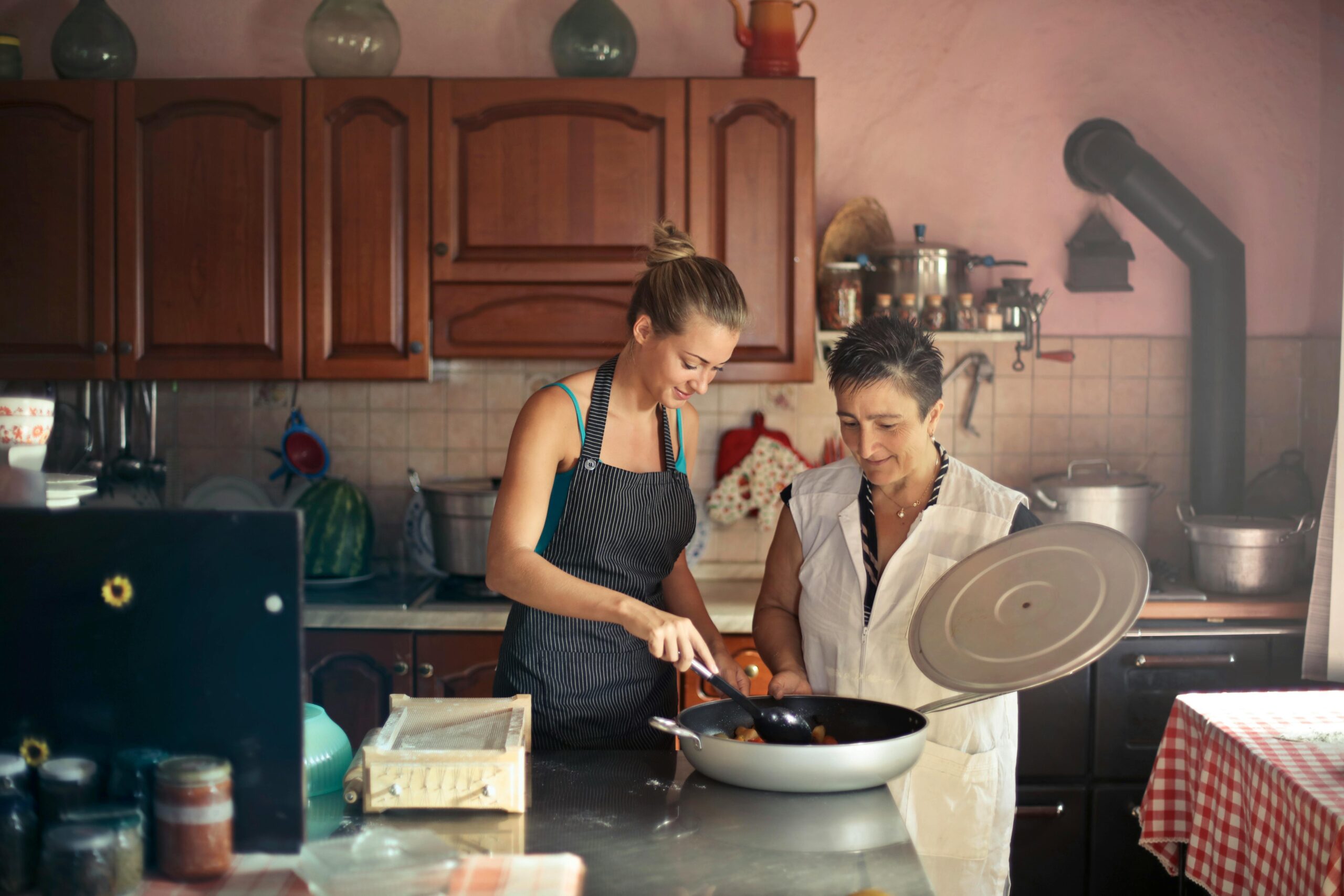 women-cooking-together-in-kitchen-