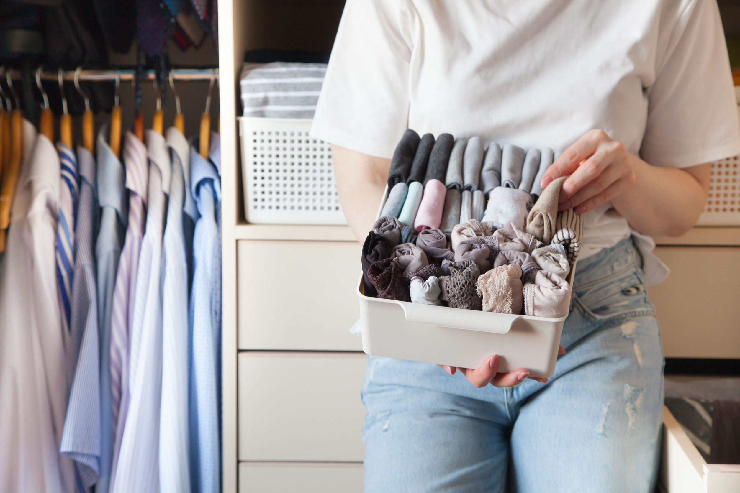 Cleaning in the closet in Japanese. Vertical storage method.