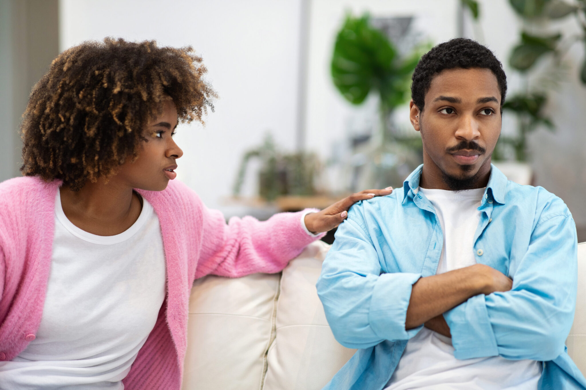 10 Subtle but Damaging Signs of Being Raised by a Narcissistic Parent ...