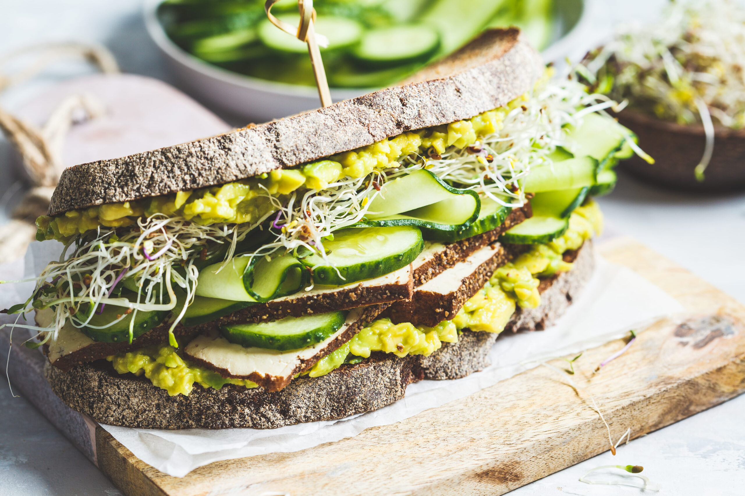 15 Foods You Should Never Order When Eating Out If You Want To Avoid Getting Sick
