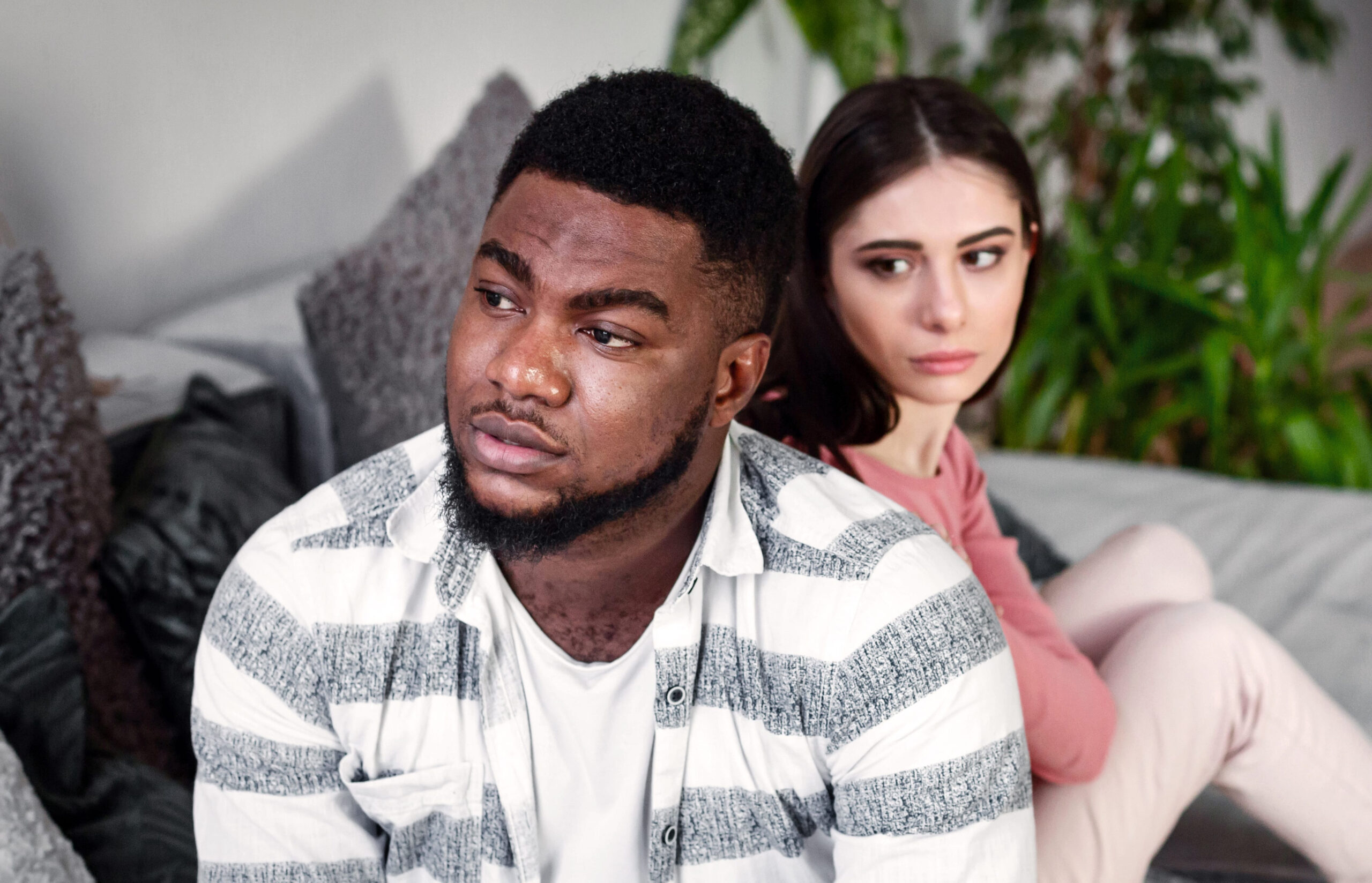 13 Warning Signs Divorced People Spot Before Making The Same Mistake Twice