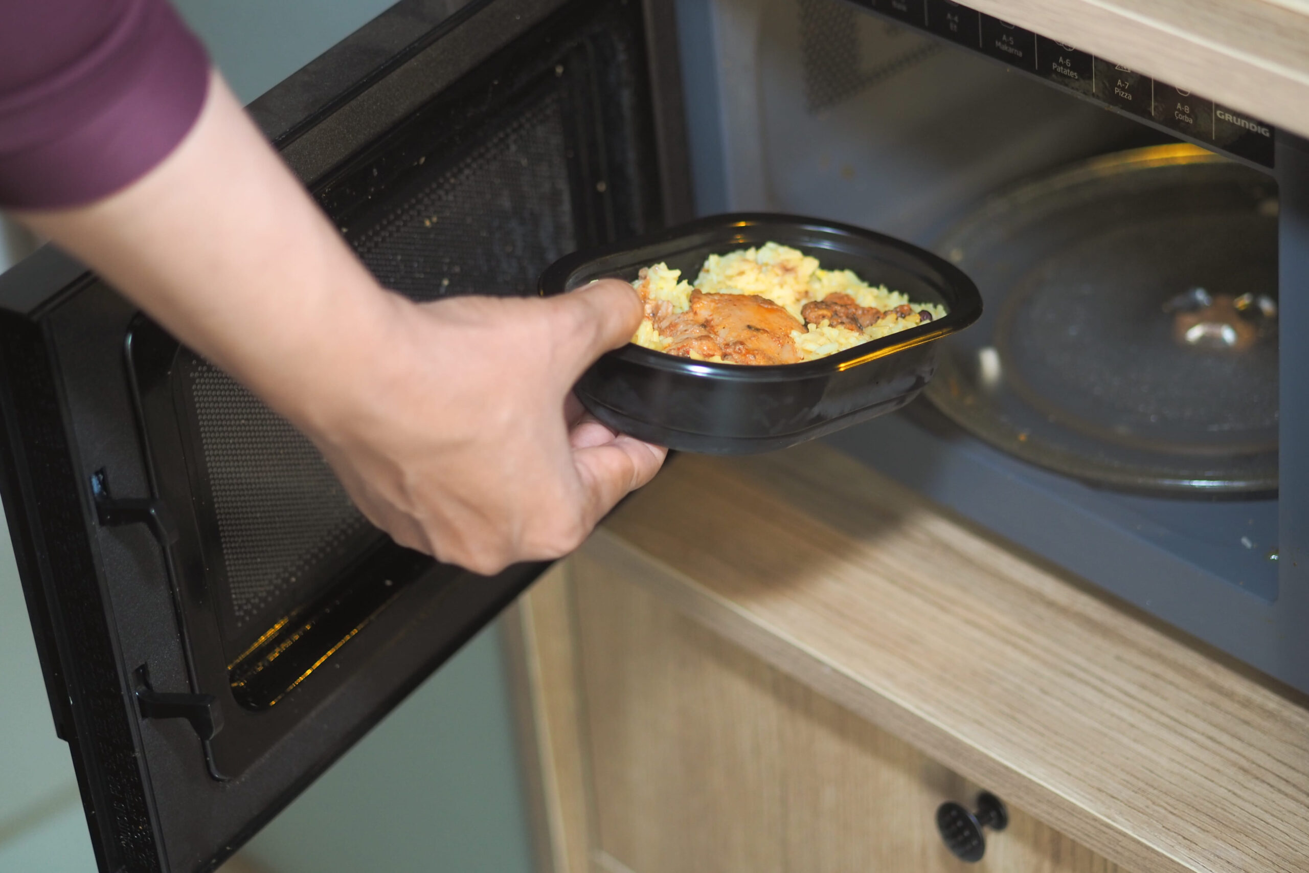 14 Leftover Food Mistakes You Need to Avoid