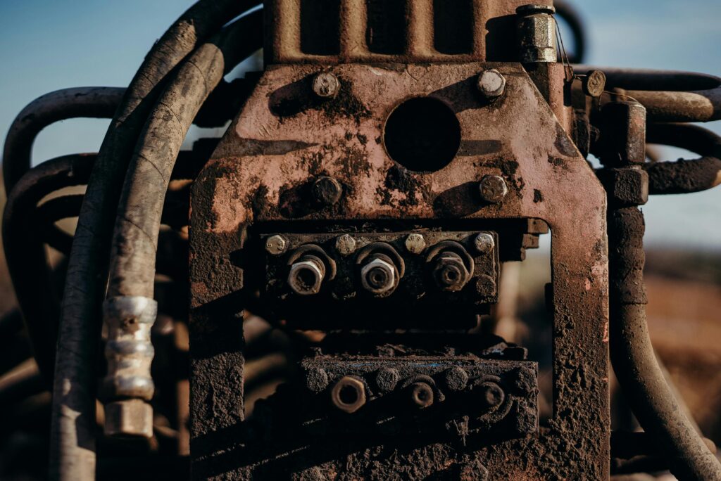 brown-rusty-machine